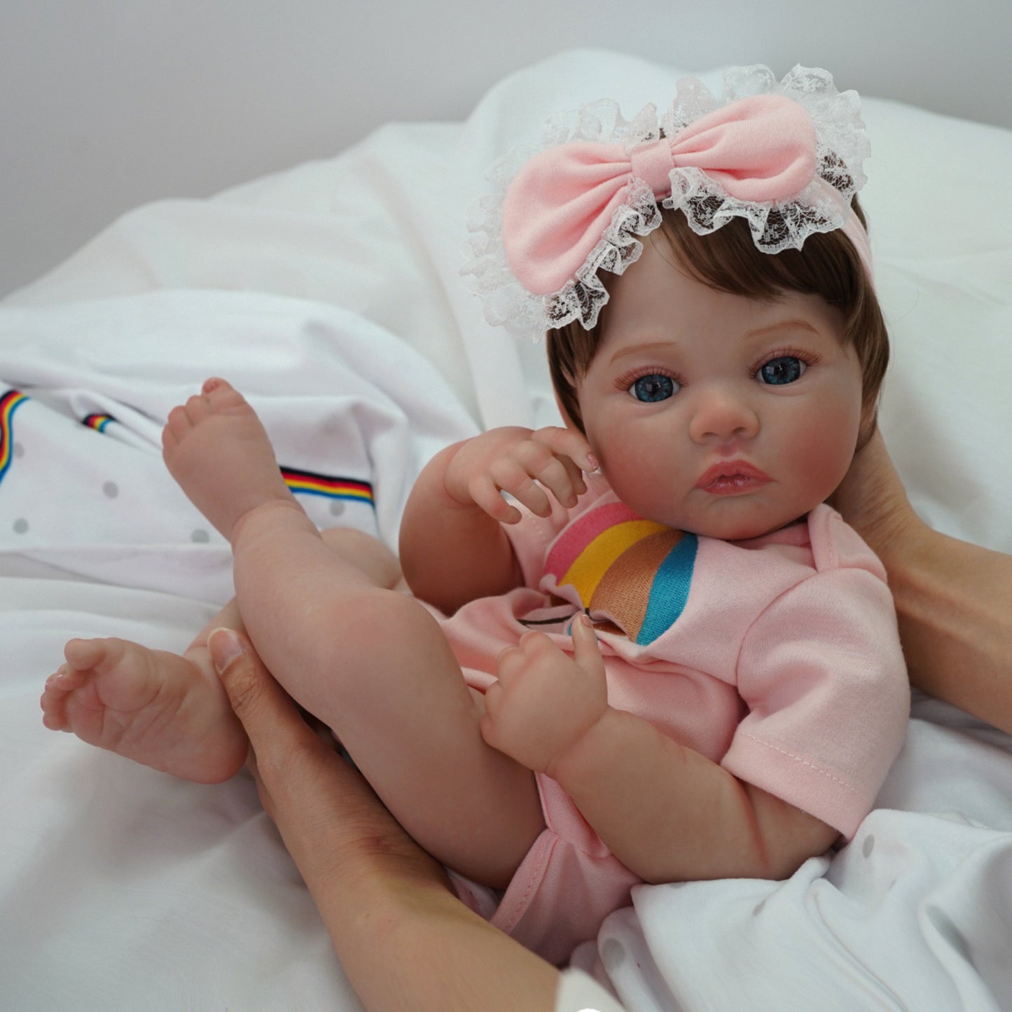 Brastoy Boneca Bebê Reborn Pintada Menina 48cm Corpo De Silicone OTA-IG594CS