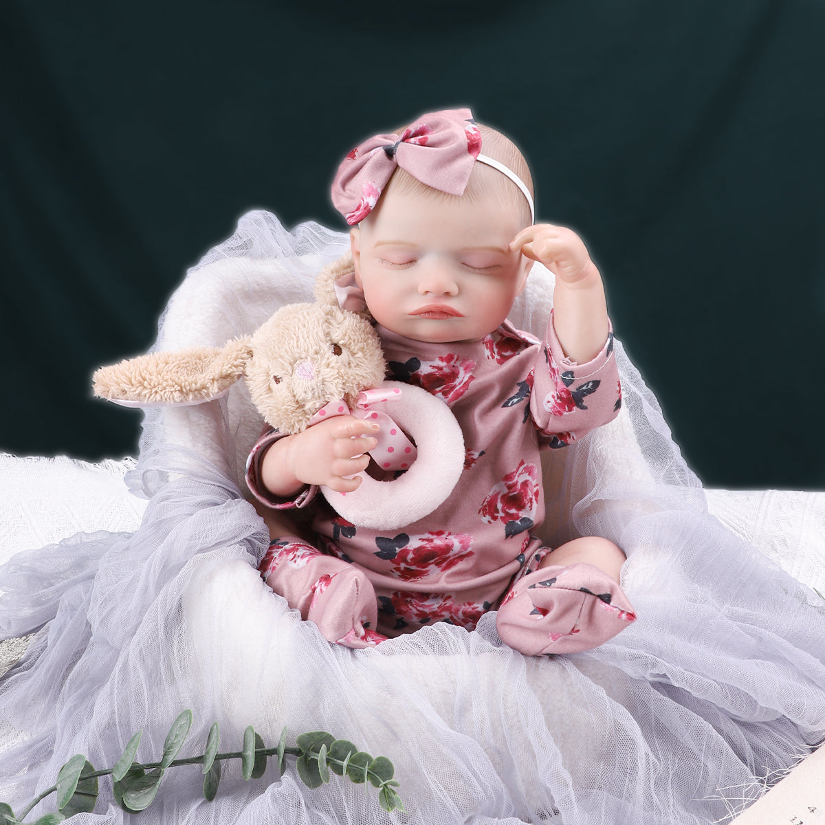 Brastoy Bebe Reborn Pintada Boneca Silicone Reaslita Menina 48cm Com Acessórios OTA-IG567CS