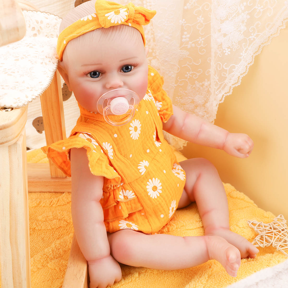 Brastoy Boneca Bebê Reborn Maddie Menina 48cm Corpo De Silicone-OTA-IG273CS